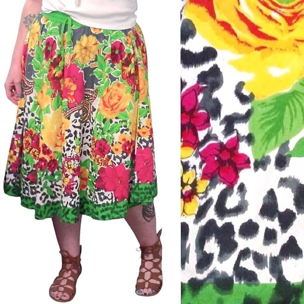 VTG 80s Colorful‎ Floral Animal Prints Full Cotton Midi Skirt *fits like Medium